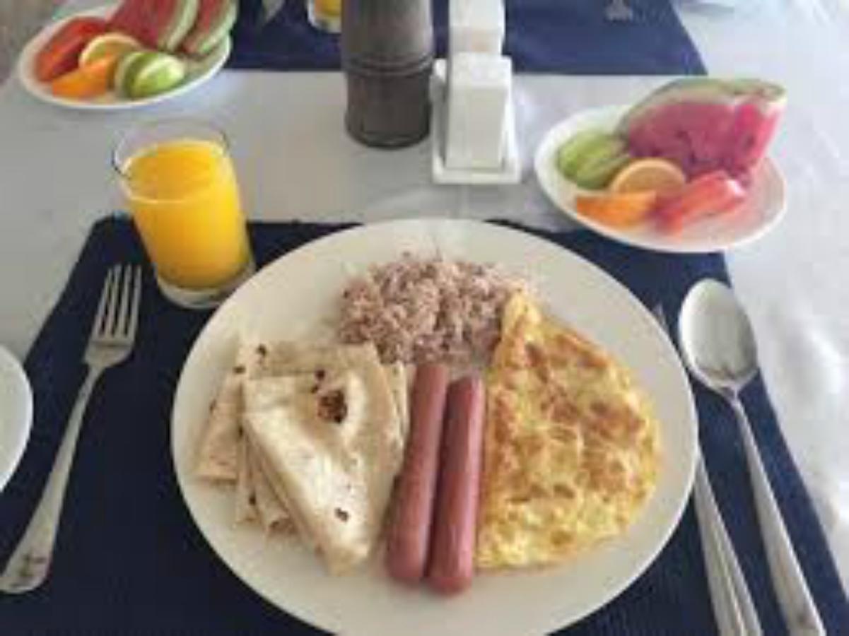 Arora Inn остров Маафуши Екстериор снимка