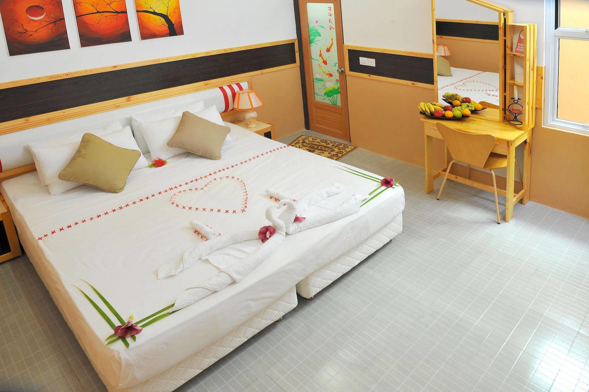 Arora Inn остров Маафуши Екстериор снимка